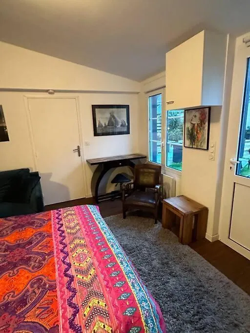 Appartement Plein Pied Avec Terrasse Saint-Malo Apartment